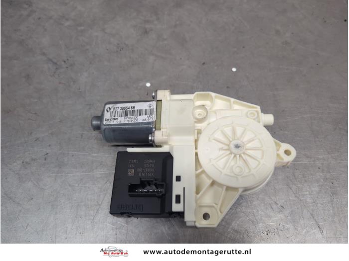 Gebruikte Portierruitmotor Renault Megane O200846