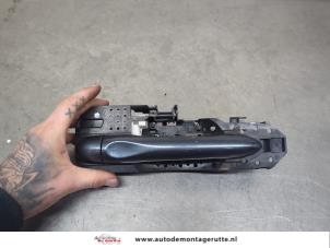 O200852 Gebruikte portiergreep 4deurs links-achter Renault Megane