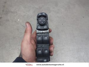 O200854 Gebruikte schakelblok ruiten Renault Megane