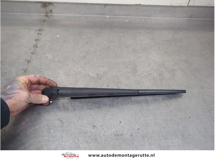 Gebruikte Ruitenwisserarm achter Alfa Romeo 159 O200864