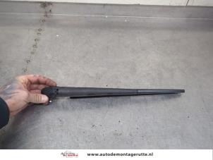 O200864 Gebruikte ruitenwisserarm achter Alfa Romeo 159