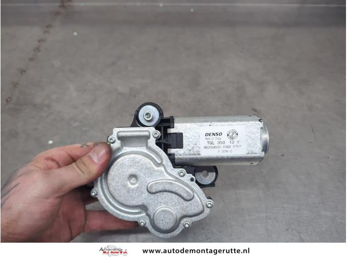 Gebruikte Ruitenwissermotor achter Alfa Romeo 159 O200870