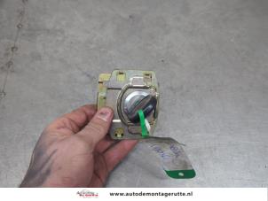 O200879 Gebruikte cilinderslot portier links Opel Agila