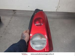 O200881 Gebruikte achterlicht rechts Opel Agila