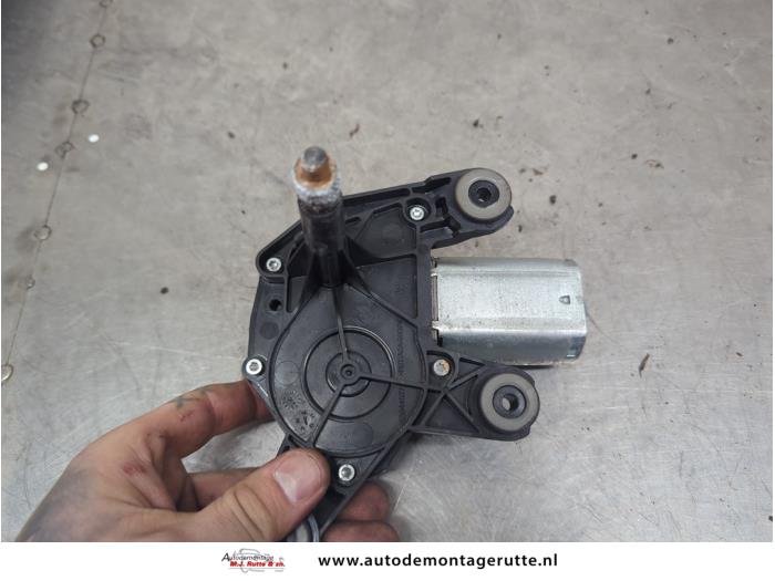 Gebruikte Ruitenwissermotor achter Alfa Romeo Giulietta O200906