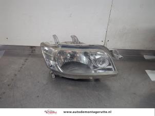 O200961 Gebruikte rechter koplamp Daihatsu Materia