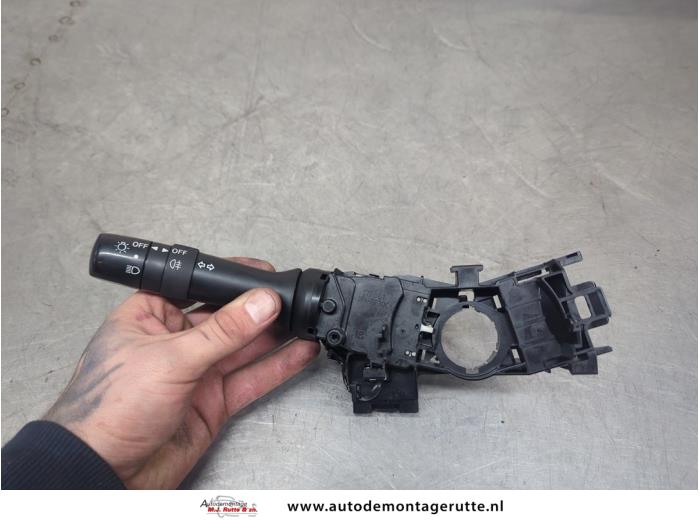 Gebruikte Schakelaar Richtingaanwijzer Citroen C1 O200975