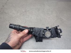 O200975 Gebruikte pinker schakelaar Citroen C1