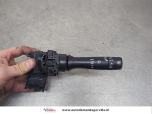 O200977 Gebruikte ruitenwis schakelaar Citroen C1