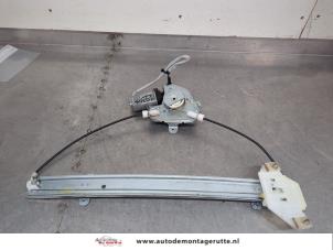 O200982 Gebruikte raammechaniek 4deurs links-voor Hyundai Atos