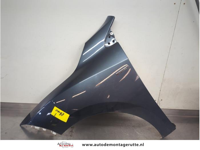 Gebruikte Voorscherm links Renault Megane O201026