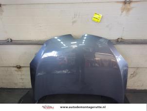 O201028 Gebruikte motorkap Renault Megane