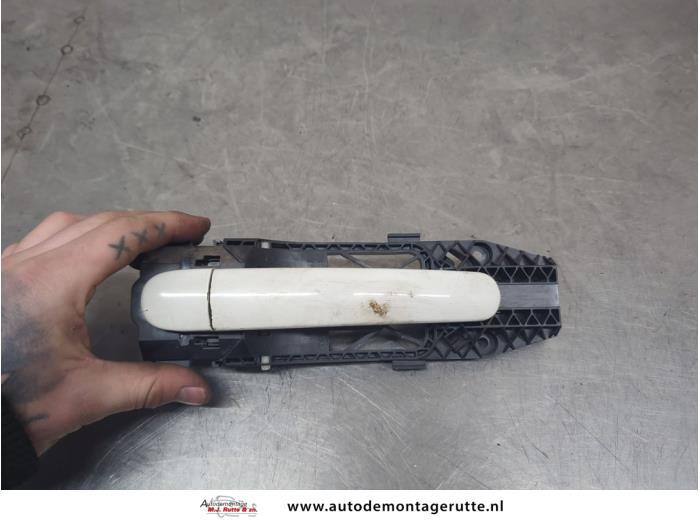 Gebruikte Deurgreep 4Deurs rechts-voor Volkswagen UP O201069