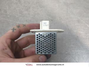 O201153 Gebruikte kachel weerstand Opel Agila