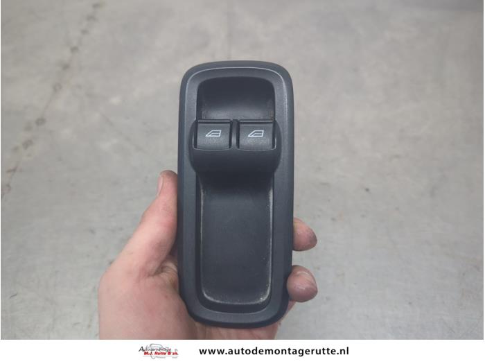 Gebruikte Elektrisch Raam Schakelaar Ford Fiesta O201219