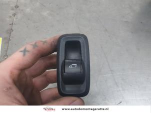 O201220 Gebruikte ruit schakelaar elektrisch Ford Fiesta