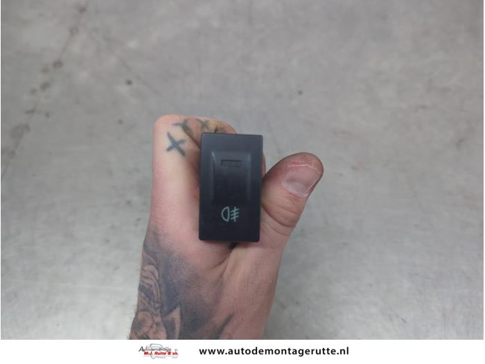 Gebruikte Schakelaar Mistlamp Hyundai Coupe O201241