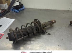 O201249 Gebruikte voorpoot links Volkswagen Polo