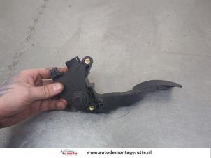 O201320 Gebruikte gaspedaal Nissan Micra