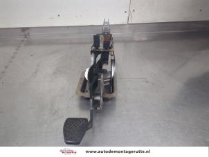 O201321 Gebruikte rempedaal Nissan Micra