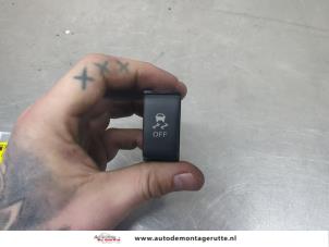 O201350 Gebruikte esp schakelaar Nissan Micra