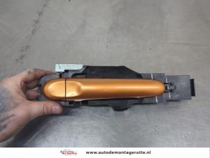 O201361 Gebruikte portiergreep 4deurs rechts-achter Nissan Micra