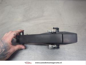 O201402 Gebruikte portiergreep 4deurs rechts-achter Landrover Discovery