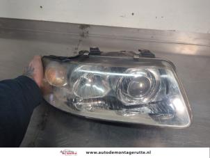 O201424 Gebruikte koplamp rechts Audi A3