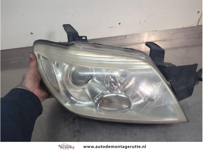 Gebruikte Koplamp rechts Mitsubishi Outlander O201492