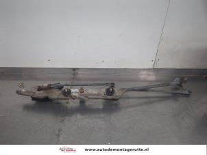 O201514 Gebruikte ruitenwismotor+mechaniek Nissan Almera Tino
