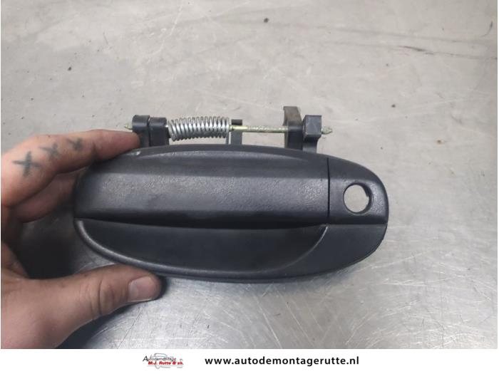 Gebruikte Deurgreep 4Deurs links-voor Chevrolet Aveo O201527