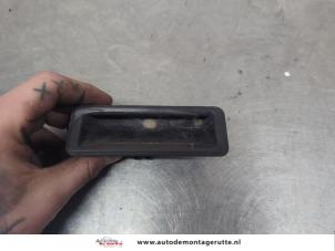 O201531 Gebruikte schakelaar achterklep BMW 3-Serie