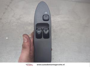 O201556 Gebruikte combischakelaar ramen Mitsubishi Space Star