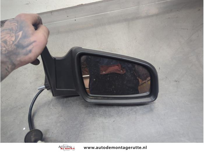 Gebruikte Buitenspiegel rechts Opel Zafira O201573