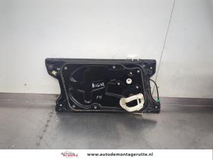 O201592 Gebruikte ruitmechaniek 4deurs rechts-voor Landrover Discovery