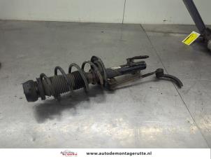 O201618 Gebruikte schokdemperpoot links-voor Volkswagen Polo