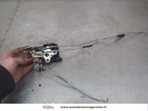 O201656 Gebruikte deurslot mechaniek 4deurs links-voor Chevrolet Spark