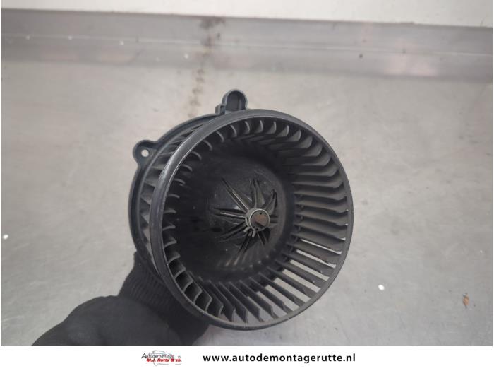Gebruikte Kachel Ventilatiemotor Kia Rio O201700