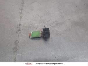 O201755 Gebruikte kachel weerstand Volvo V50