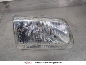 O201799 Gebruikte koplamp rechts Toyota Starlet