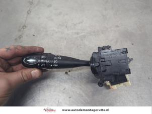O201846 Gebruikte richtingaanwijzer schakelaar Daihatsu Materia
