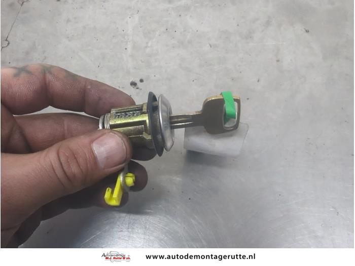 Gebruikte Slot Cilinder achter Toyota Starlet O201849
