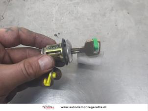 O201849 Gebruikte achterslot cilinder Toyota Starlet
