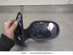 O201850 Gebruikte buitenspiegel rechts Renault Megane