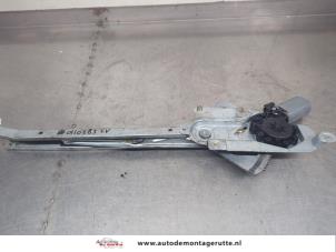 O201852 Gebruikte ruitmechaniek 2deurs links-voor Renault Megane