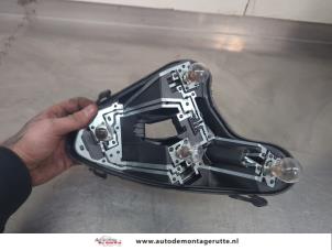O201927 Gebruikte printplaat achterlicht rechts Peugeot 308