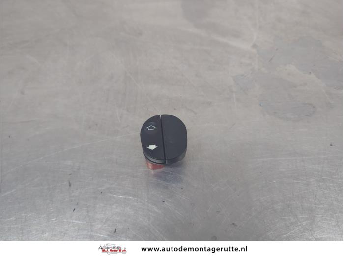 Gebruikte Elektrisch Raam Schakelaar Ford Fiesta O201934