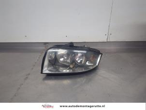 O201968 Gebruikte koplamp links Audi A2