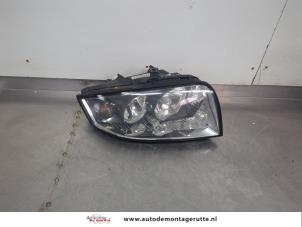 O202019 Gebruikte koplamp rechts Audi A2