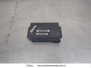 O202033 Gebruikte comfort module Audi A2